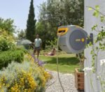 Hozelock 2401H Duvara Monte 20 m Hortumlu Otomatik Geri Sarmalı Hortum Toplama Makara Seti